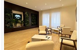 Monumental Luxury Rooms 4*